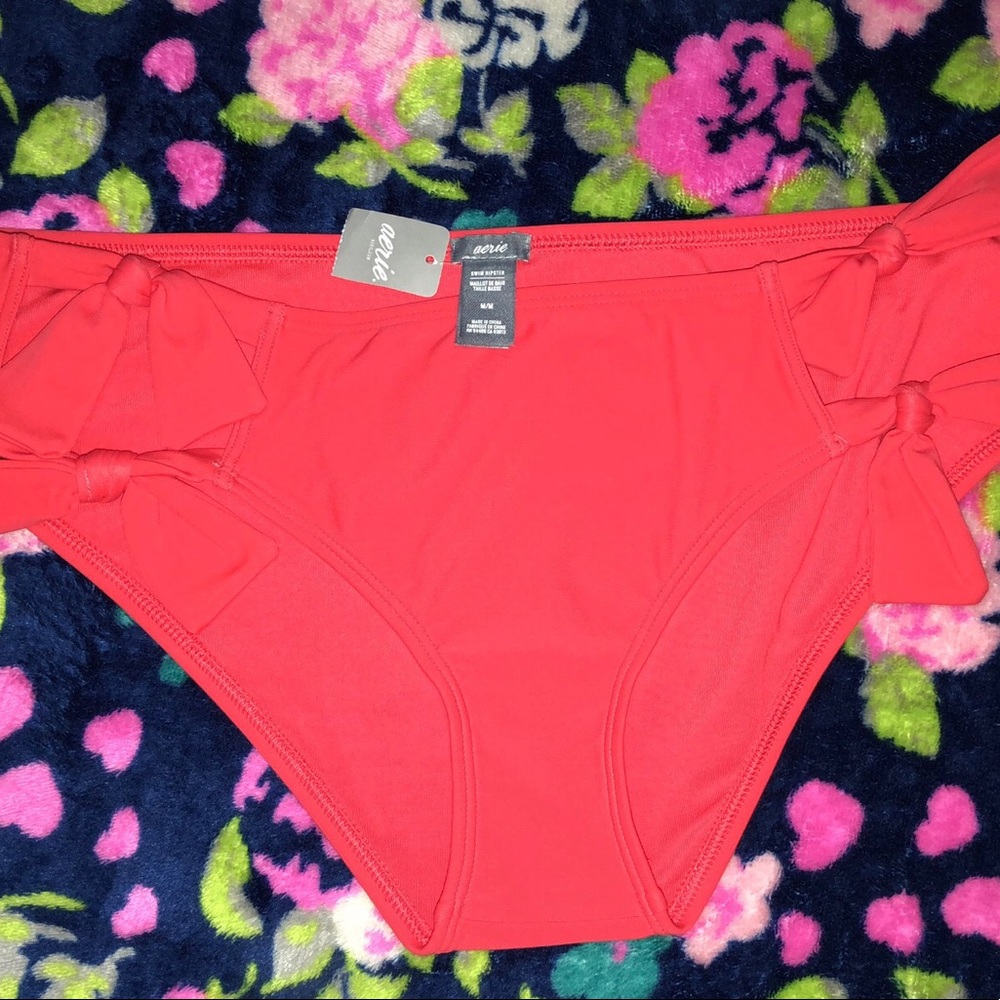 Brand new Aerie bathing suit bottom❤️